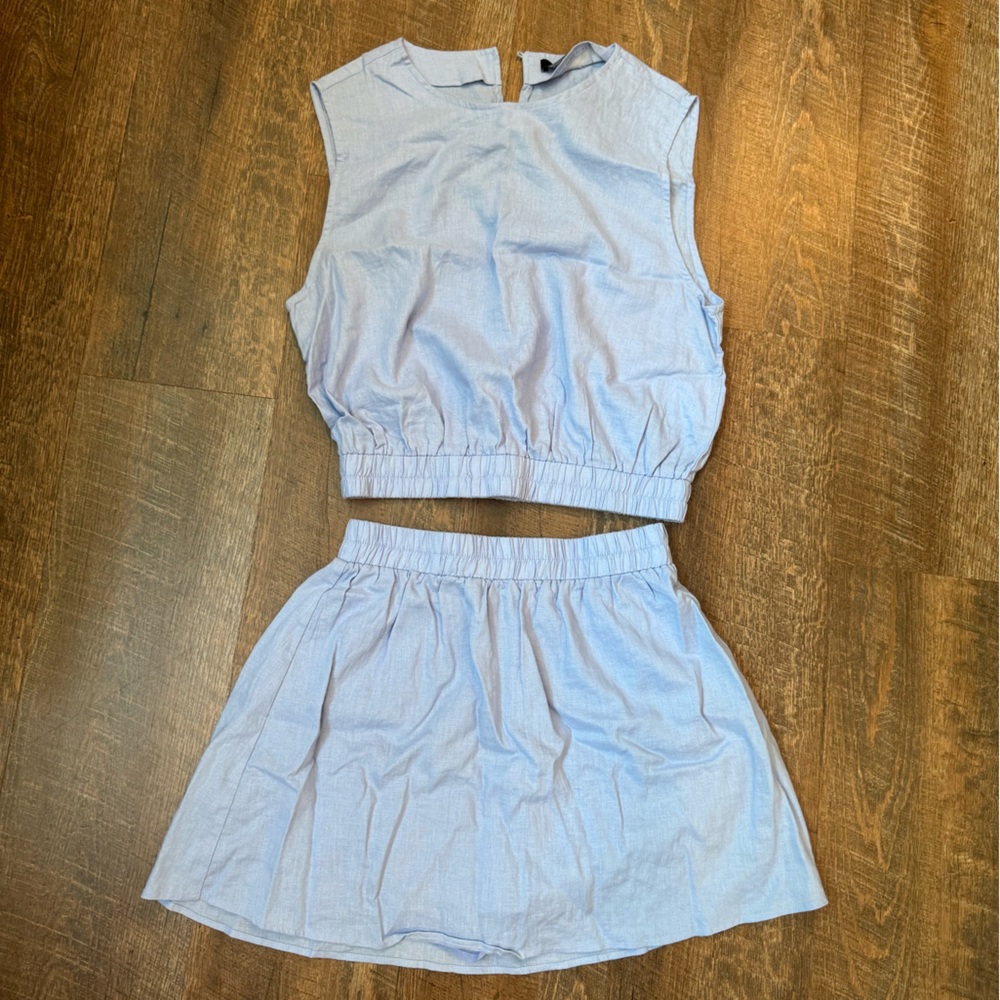 Sleeveless Blue Two-Piece Set